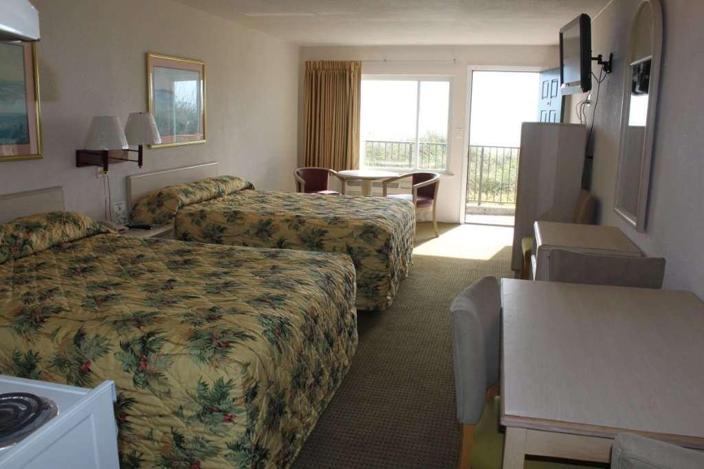 Flamingo Hotel & Tower Panama City Beach Room photo