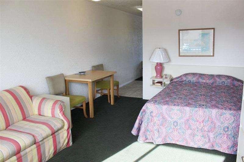 Flamingo Hotel & Tower Panama City Beach Room photo